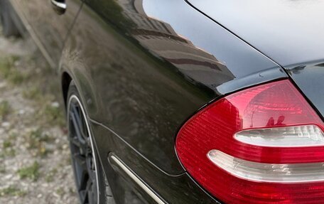 Mercedes-Benz E-Класс, 2004 год, 750 000 рублей, 10 фотография