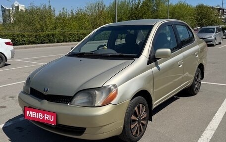 Toyota Platz, 2000 год, 425 000 рублей, 12 фотография