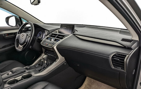 Lexus NX I, 2016 год, 2 750 000 рублей, 13 фотография