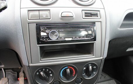 Ford Fiesta, 2007 год, 269 000 рублей, 9 фотография