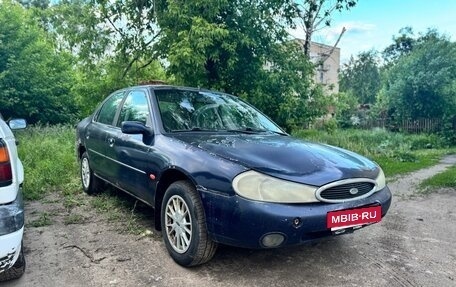 Ford Mondeo II, 1999 год, 69 000 рублей, 1 фотография