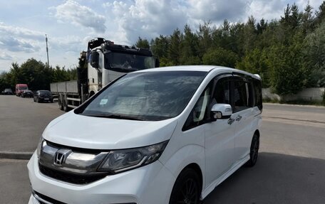 Honda Stepwgn IV, 2020 год, 1 950 000 рублей, 1 фотография