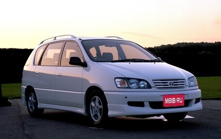 Toyota Ipsum II, 1998 год, 550 000 рублей, 1 фотография