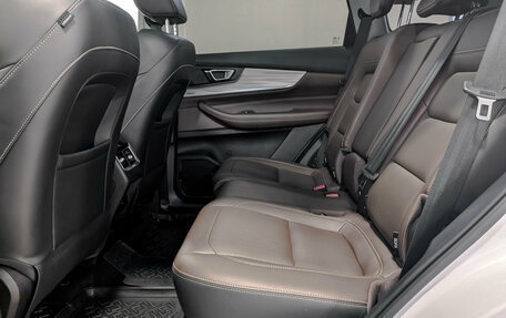 Chery Tiggo 8 Pro, 2021 год, 1 800 000 рублей, 16 фотография