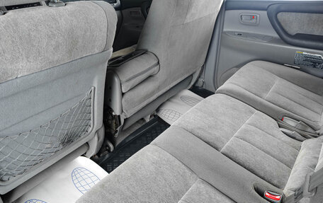 Toyota Land Cruiser 100 рестайлинг 2, 2007 год, 2 339 000 рублей, 9 фотография