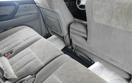 Toyota Land Cruiser 100 рестайлинг 2, 2007 год, 2 339 000 рублей, 10 фотография