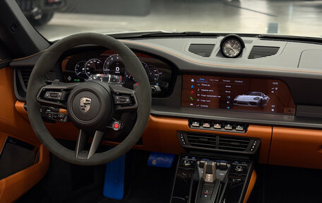 Porsche 911, 2026 год, 47 000 000 рублей, 17 фотография