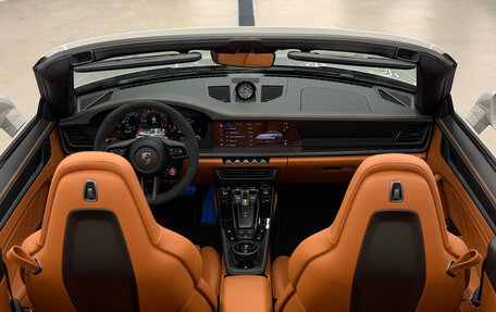 Porsche 911, 2026 год, 47 000 000 рублей, 21 фотография