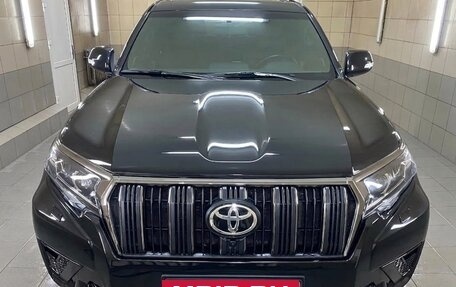 Toyota Land Cruiser Prado 150 рестайлинг 2, 2020 год, 5 970 000 рублей, 3 фотография