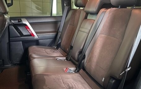 Toyota Land Cruiser Prado 150 рестайлинг 2, 2020 год, 5 970 000 рублей, 13 фотография