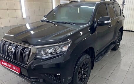 Toyota Land Cruiser Prado 150 рестайлинг 2, 2020 год, 5 970 000 рублей, 4 фотография