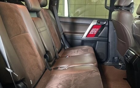 Toyota Land Cruiser Prado 150 рестайлинг 2, 2020 год, 5 970 000 рублей, 15 фотография
