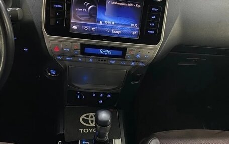 Toyota Land Cruiser Prado 150 рестайлинг 2, 2020 год, 5 970 000 рублей, 24 фотография