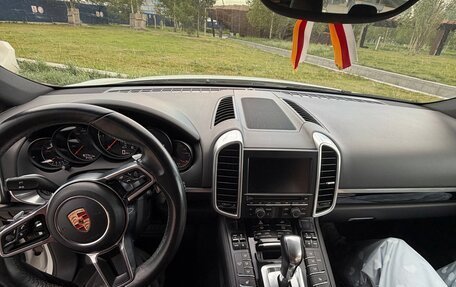Porsche Cayenne III, 2014 год, 3 650 000 рублей, 3 фотография