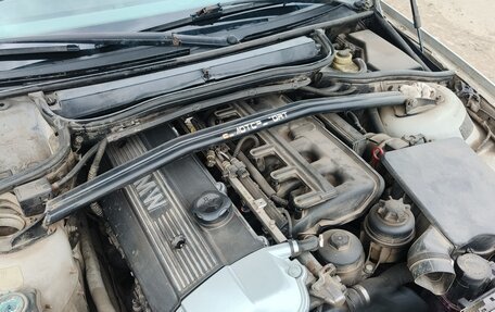 BMW 3 серия, 2002 год, 700 000 рублей, 8 фотография