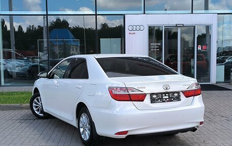 Toyota Camry, 2016 год, 1 490 000 рублей, 7 фотография
