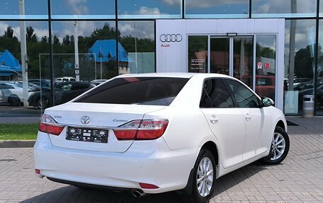 Toyota Camry, 2016 год, 1 490 000 рублей, 5 фотография