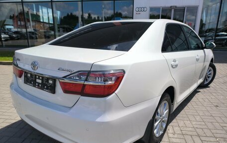 Toyota Camry, 2016 год, 1 490 000 рублей, 13 фотография