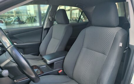 Toyota Camry, 2016 год, 1 490 000 рублей, 30 фотография