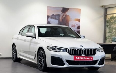 BMW 5 серия, 2020 год, 4 990 000 рублей, 3 фотография