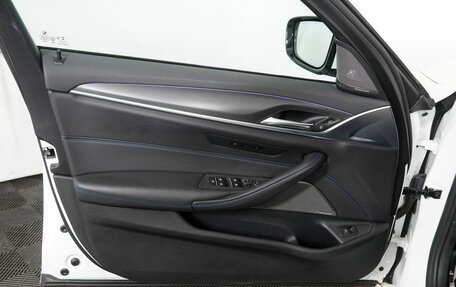 BMW 5 серия, 2020 год, 4 990 000 рублей, 10 фотография