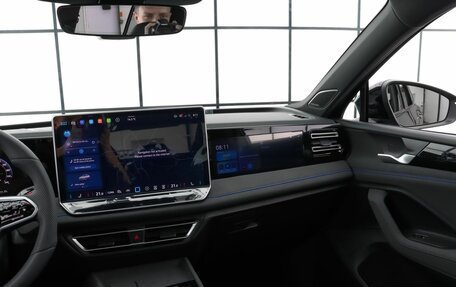 Volkswagen Tiguan II, 2026 год, 4 950 000 рублей, 16 фотография