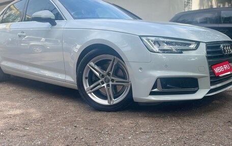 Audi A4, 2019 год, 2 220 000 рублей, 7 фотография