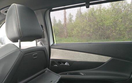 Peugeot 5008 II, 2019 год, 2 200 000 рублей, 9 фотография