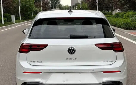 Volkswagen Golf VIII, 2023 год, 2 070 000 рублей, 5 фотография