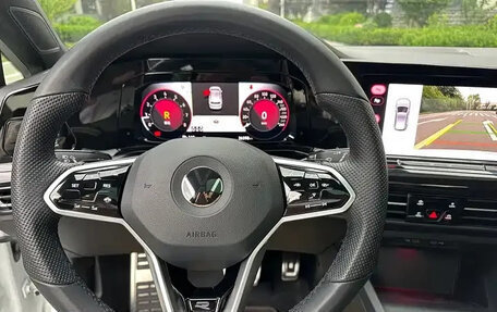 Volkswagen Golf VIII, 2023 год, 2 070 000 рублей, 11 фотография