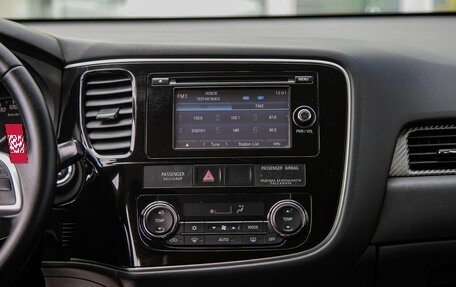 Mitsubishi Outlander III рестайлинг 3, 2013 год, 1 338 000 рублей, 17 фотография