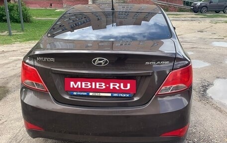Hyundai Solaris II рестайлинг, 2015 год, 1 050 000 рублей, 4 фотография