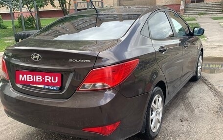 Hyundai Solaris II рестайлинг, 2015 год, 1 050 000 рублей, 6 фотография
