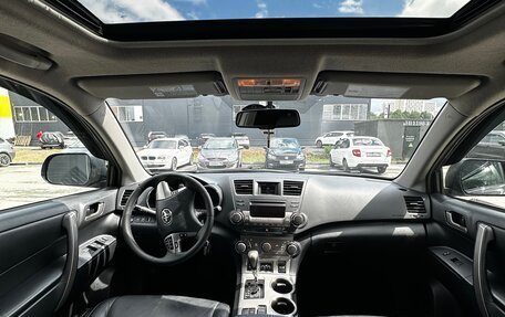 Toyota Highlander III, 2011 год, 2 150 000 рублей, 5 фотография
