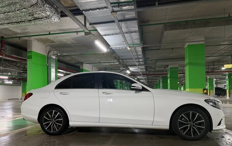 Mercedes-Benz C-Класс, 2019 год, 3 500 000 рублей, 6 фотография