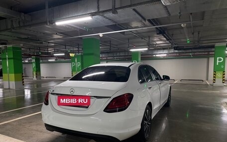 Mercedes-Benz C-Класс, 2019 год, 3 500 000 рублей, 5 фотография