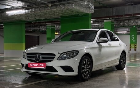 Mercedes-Benz C-Класс, 2019 год, 3 500 000 рублей, 2 фотография