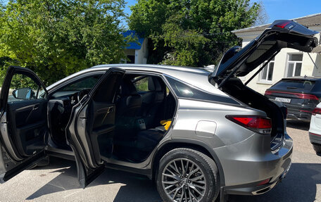 Lexus RX IV рестайлинг, 2020 год, 5 500 000 рублей, 29 фотография