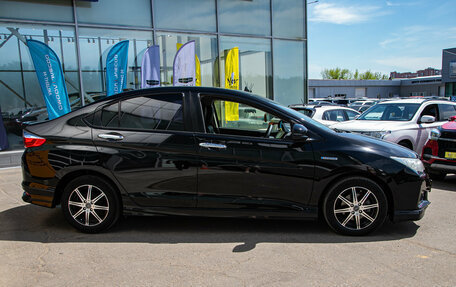 Honda Grace I, 2015 год, 978 000 рублей, 6 фотография