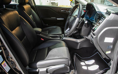 Honda Grace I, 2015 год, 978 000 рублей, 11 фотография
