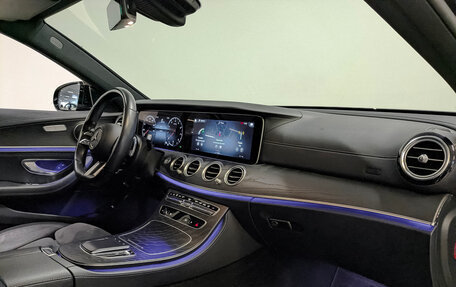 Mercedes-Benz E-Класс, 2021 год, 3 950 000 рублей, 13 фотография