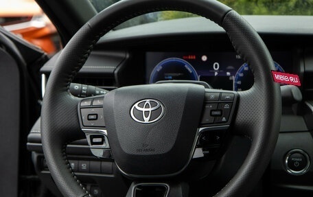 Toyota Camry, 2026 год, 3 828 000 рублей, 17 фотография