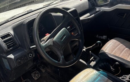 Suzuki Escudo III, 1993 год, 180 000 рублей, 8 фотография