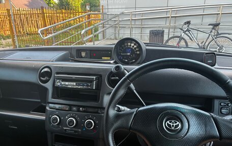 Toyota bB I рестайлинг, 2001 год, 440 000 рублей, 11 фотография