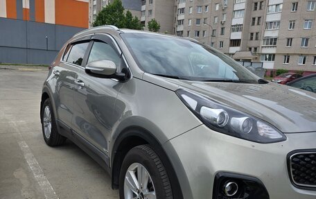 KIA Sportage IV рестайлинг, 2017 год, 1 980 000 рублей, 2 фотография