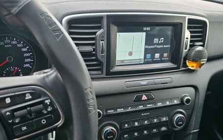 KIA Sportage IV рестайлинг, 2017 год, 1 980 000 рублей, 6 фотография