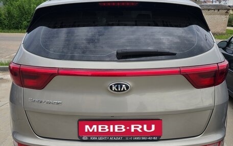 KIA Sportage IV рестайлинг, 2017 год, 1 980 000 рублей, 4 фотография