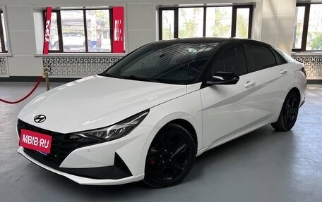 Hyundai Elantra, 2022 год, 1 861 000 рублей, 2 фотография