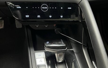 Hyundai Elantra, 2022 год, 1 861 000 рублей, 14 фотография