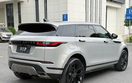Land Rover Range Rover Evoque II, 2024 год, 4 899 000 рублей, 7 фотография